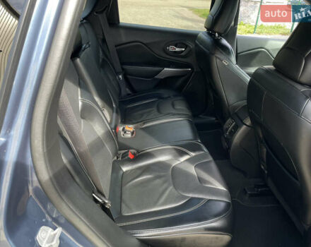 Джип Чероки 2021 в Бердичеве на Automoto.ua Синий Джип Чероки, объемом двигателя 3.2 л и пробегом 73 тыс. км за 21755 $, фото 29 на Automoto.ua