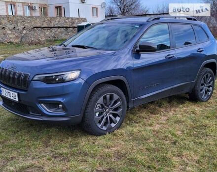 Синій Джип Cherokee, об'ємом двигуна 3.24 л та пробігом 53 тис. км за 27777 $, фото 3 на Automoto.ua