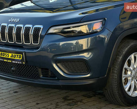 Джип Cherokee 2021 у Івано-Франківську на Automoto.ua Синій Джип Cherokee, об'ємом двигуна 2.36 л та пробігом 90 тис. км за 18500 $, фото 6 на Automoto.ua