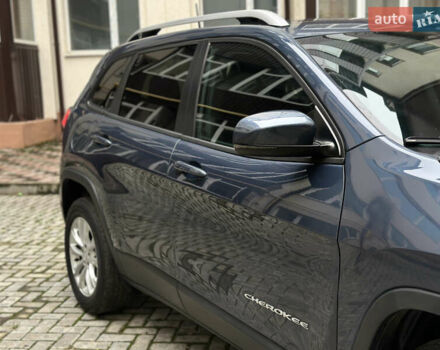 Синий Джип Чероки, объемом двигателя 2.36 л и пробегом 56 тыс. км за 18499 $, фото 12 на Automoto.ua