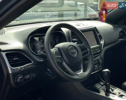 Джип Чероки 2021 в Бердичеве на Automoto.ua Синий Джип Чероки, объемом двигателя 3.2 л и пробегом 73 тыс. км за 21755 $, фото 22 на Automoto.ua