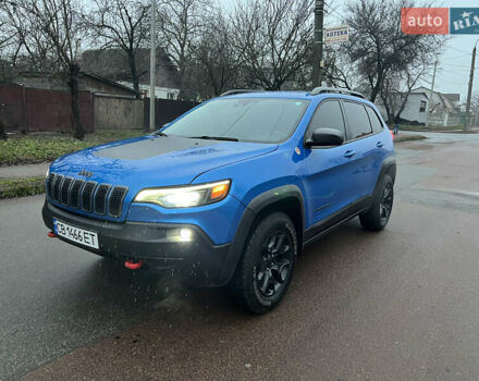 Синий Джип Чероки, объемом двигателя 3.2 л и пробегом 133 тыс. км за 20000 $, фото 1 на Automoto.ua