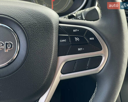 Джип Чероки 2021 в Бердичеве на Automoto.ua Синий Джип Чероки, объемом двигателя 3.2 л и пробегом 73 тыс. км за 21755 $, фото 44 на Automoto.ua