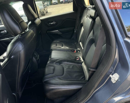 Джип Чероки 2021 в Бердичеве на Automoto.ua Синий Джип Чероки, объемом двигателя 3.2 л и пробегом 73 тыс. км за 21755 $, фото 25 на Automoto.ua