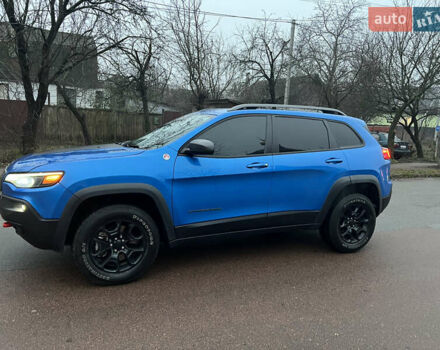 Синий Джип Чероки, объемом двигателя 3.2 л и пробегом 133 тыс. км за 20000 $, фото 3 на Automoto.ua