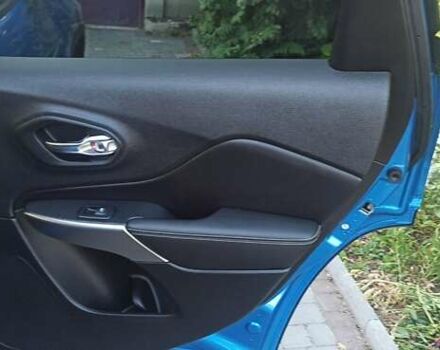 Синий Джип Чероки, объемом двигателя 3.2 л и пробегом 40 тыс. км за 22500 $, фото 14 на Automoto.ua