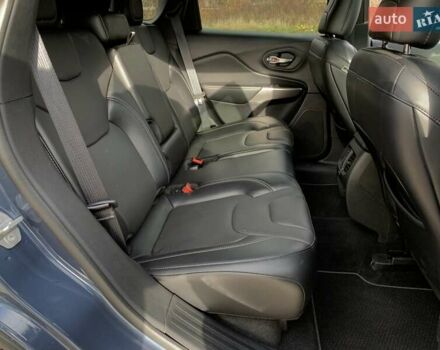 Синий Джип Чероки, объемом двигателя 3.2 л и пробегом 129 тыс. км за 19499 $, фото 35 на Automoto.ua