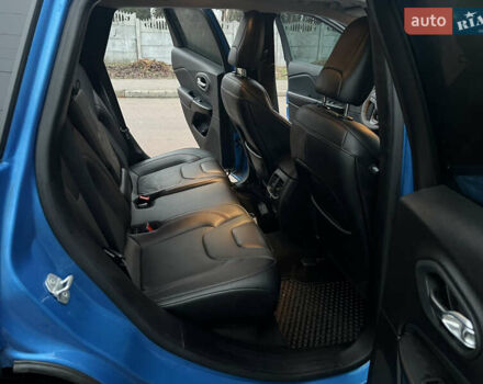 Синий Джип Чероки, объемом двигателя 3.2 л и пробегом 133 тыс. км за 20000 $, фото 23 на Automoto.ua