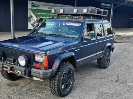 Джип Чероки 1996 в Черкассах на Automoto.ua Синий Джип Чероки, объемом двигателя 2.5 л и пробегом 350 тыс. км за 4700 $, фото 1 на Automoto.ua
