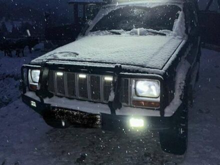 Джип Cherokee 2001 у Чернівцях на Automoto.ua Синій Джип Cherokee, об'ємом двигуна 2.5 л та пробігом 397 тис. км за 7100 $, фото 1 на Automoto.ua
