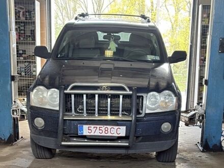 Синий Джип Чероки, объемом двигателя 4.7 л и пробегом 270 тыс. км за 2017 $, фото 1 на Automoto.ua