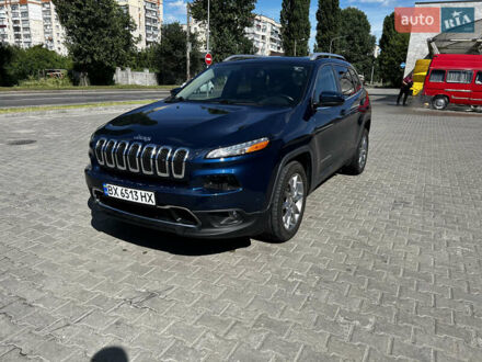 Джип Чероки 2017 в Хмельницком на Automoto.ua Синий Джип Чероки, объемом двигателя 2.36 л и пробегом 158 тыс. км за 13200 $, фото 1 на Automoto.ua