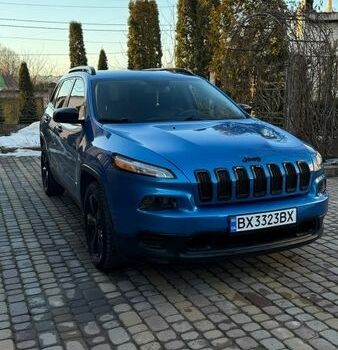 Синий Джип Чероки, объемом двигателя 2.36 л и пробегом 90 тыс. км за 13500 $, фото 1 на Automoto.ua