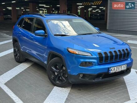 Джип Чероки 2017 в Киеве на Automoto.ua Синий Джип Чероки, объемом двигателя 2.36 л и пробегом 75 тыс. км за 15900 $, фото 1 на Automoto.ua