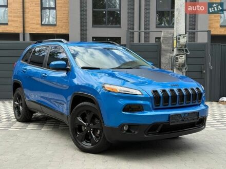 Синій Джип Cherokee, об'ємом двигуна 3.24 л та пробігом 146 тис. км за 14700 $, фото 1 на Automoto.ua