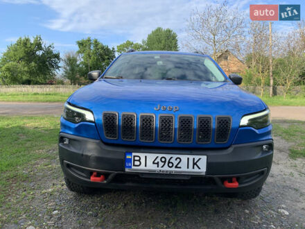 Джип Чероки 2019 в Полтаве на Automoto.ua Синий Джип Чероки, объемом двигателя 3.2 л и пробегом 135 тыс. км за 22000 $, фото 1 на Automoto.ua