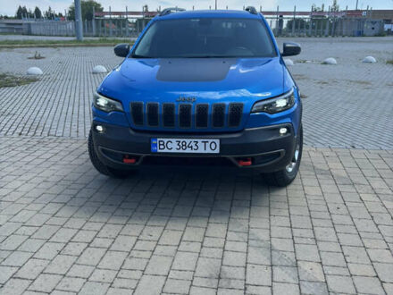 Джип Чероки 2019 в Львове на Automoto.ua Синий Джип Чероки, объемом двигателя 3.24 л и пробегом 61 тыс. км за 20499 $, фото 1 на Automoto.ua