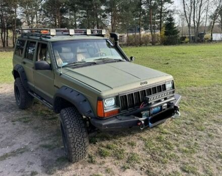 Зелений Джип Cherokee, об'ємом двигуна 4 л та пробігом 244 тис. км за 9500 $, фото 3 на Automoto.ua