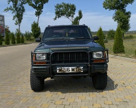 Джип Чероки 1994 в Хусте на Automoto.ua Зеленый Джип Чероки, объемом двигателя 4 л и пробегом 123 тыс. км за 4300 $, фото 1 на Automoto.ua
