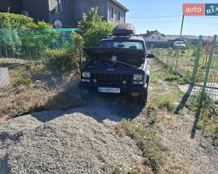 Зеленый Джип Чероки, объемом двигателя 4 л и пробегом 275 тыс. км за 3500 $, фото 3 на Automoto.ua