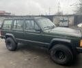 Зеленый Джип Чероки, объемом двигателя 2.5 л и пробегом 489 тыс. км за 6000 $, фото 1 на Automoto.ua