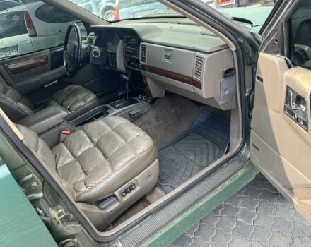 Зеленый Джип Чероки, объемом двигателя 5.2 л и пробегом 360 тыс. км за 5700 $, фото 9 на Automoto.ua