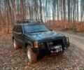 Зелений Джип Cherokee, об'ємом двигуна 5.2 л та пробігом 326 тис. км за 6000 $, фото 5 на Automoto.ua