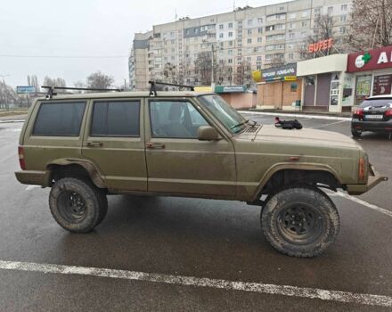 Зеленый Джип Чероки, объемом двигателя 2.5 л и пробегом 334 тыс. км за 3542 $, фото 1 на Automoto.ua