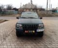 Зелений Джип Cherokee, об'ємом двигуна 4.7 л та пробігом 300 тис. км за 7000 $, фото 1 на Automoto.ua