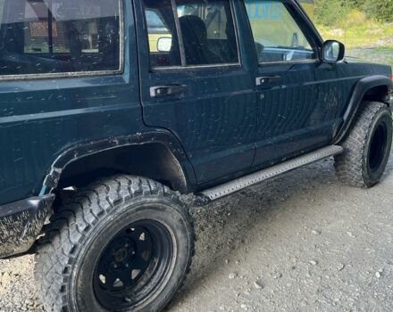 Зеленый Джип Чероки, объемом двигателя 4 л и пробегом 190 тыс. км за 7500 $, фото 3 на Automoto.ua