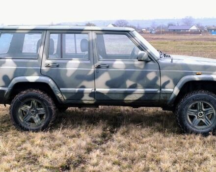 Зелений Джип Cherokee, об'ємом двигуна 2.5 л та пробігом 270 тис. км за 4000 $, фото 6 на Automoto.ua