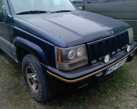 Зелений Джип Cherokee, об'ємом двигуна 2 л та пробігом 20 тис. км за 1200 $, фото 1 на Automoto.ua