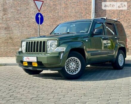 Зелений Джип Cherokee, об'ємом двигуна 2.77 л та пробігом 250 тис. км за 9999 $, фото 1 на Automoto.ua