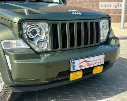 Зелений Джип Cherokee, об'ємом двигуна 2.77 л та пробігом 250 тис. км за 9999 $, фото 5 на Automoto.ua