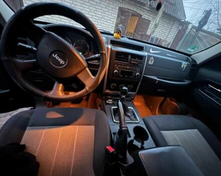 Зелений Джип Cherokee, об'ємом двигуна 2.7 л та пробігом 312 тис. км за 5798 $, фото 2 на Automoto.ua