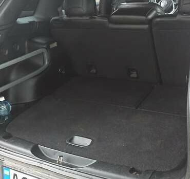 Зелений Джип Cherokee, об'ємом двигуна 2.36 л та пробігом 118 тис. км за 13750 $, фото 12 на Automoto.ua