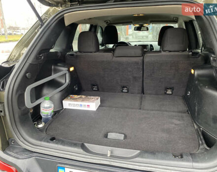 Зеленый Джип Чероки, объемом двигателя 2.36 л и пробегом 180 тыс. км за 13500 $, фото 17 на Automoto.ua