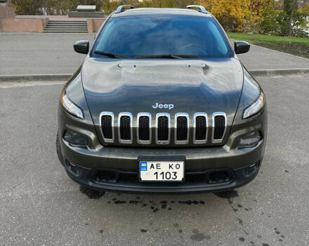 Зеленый Джип Чероки, объемом двигателя 2.36 л и пробегом 131 тыс. км за 14000 $, фото 7 на Automoto.ua