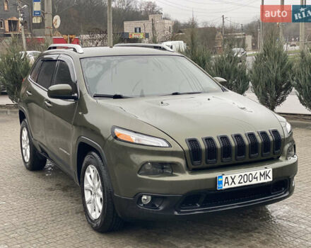 Зеленый Джип Чероки, объемом двигателя 2.36 л и пробегом 180 тыс. км за 13500 $, фото 5 на Automoto.ua