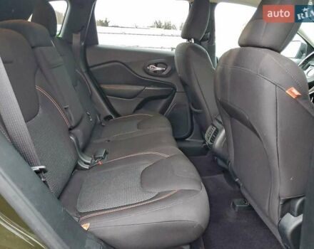 Зеленый Джип Чероки, объемом двигателя 3.24 л и пробегом 174 тыс. км за 1600 $, фото 10 на Automoto.ua