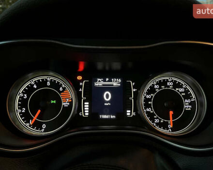 Зелений Джип Cherokee, об'ємом двигуна 2.36 л та пробігом 118 тис. км за 17999 $, фото 9 на Automoto.ua