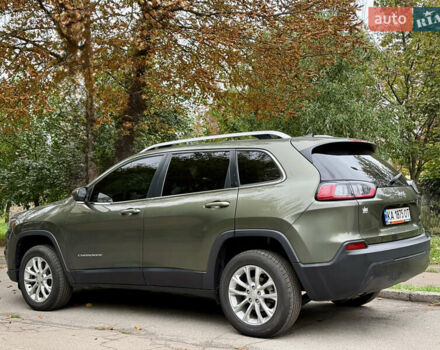 Джип Чероки 2018 в Киеве на Automoto.ua Зеленый Джип Чероки, объемом двигателя 2.36 л и пробегом 133 тыс. км за 19000 $, фото 3 на Automoto.ua