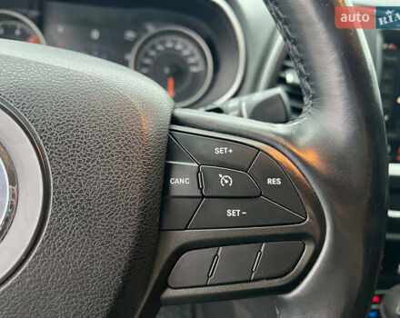 Зеленый Джип Чероки, объемом двигателя 3.2 л и пробегом 93 тыс. км за 21990 $, фото 22 на Automoto.ua