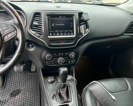 Зеленый Джип Чероки, объемом двигателя 3.2 л и пробегом 93 тыс. км за 21990 $, фото 26 на Automoto.ua