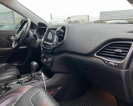 Зеленый Джип Чероки, объемом двигателя 3.2 л и пробегом 93 тыс. км за 21990 $, фото 38 на Automoto.ua