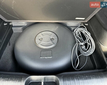 Зелений Джип Cherokee, об'ємом двигуна 3.24 л та пробігом 114 тис. км за 21700 $, фото 19 на Automoto.ua