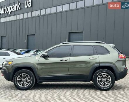 Зеленый Джип Чероки, объемом двигателя 3.2 л и пробегом 93 тыс. км за 21990 $, фото 3 на Automoto.ua