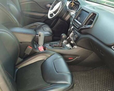 Джип Чероки 2018 в Житомире на Automoto.ua Зеленый Джип Чероки, объемом двигателя 3.24 л и пробегом 77 тыс. км за 22000 $, фото 3 на Automoto.ua