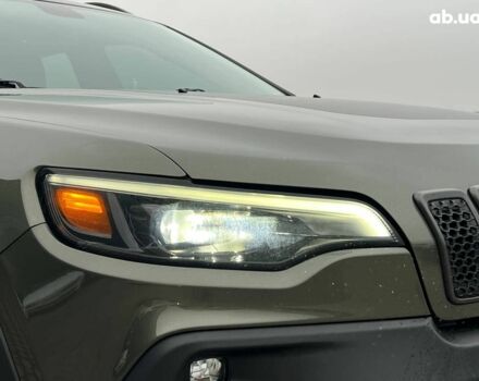 Зеленый Джип Чероки, объемом двигателя 3.2 л и пробегом 93 тыс. км за 21990 $, фото 12 на Automoto.ua