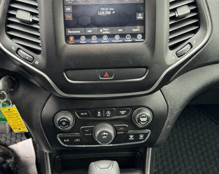 Зелений Джип Cherokee, об'ємом двигуна 2.4 л та пробігом 132 тис. км за 14200 $, фото 9 на Automoto.ua